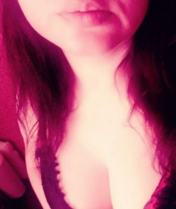 Изысканная красотка с неповторимой страстью приглашает в свой мир наслаждения. Позволь мне погрузить тебя в волнующий океан страсти и удовольствия. Ты этого достоин! 10330, 37 лет